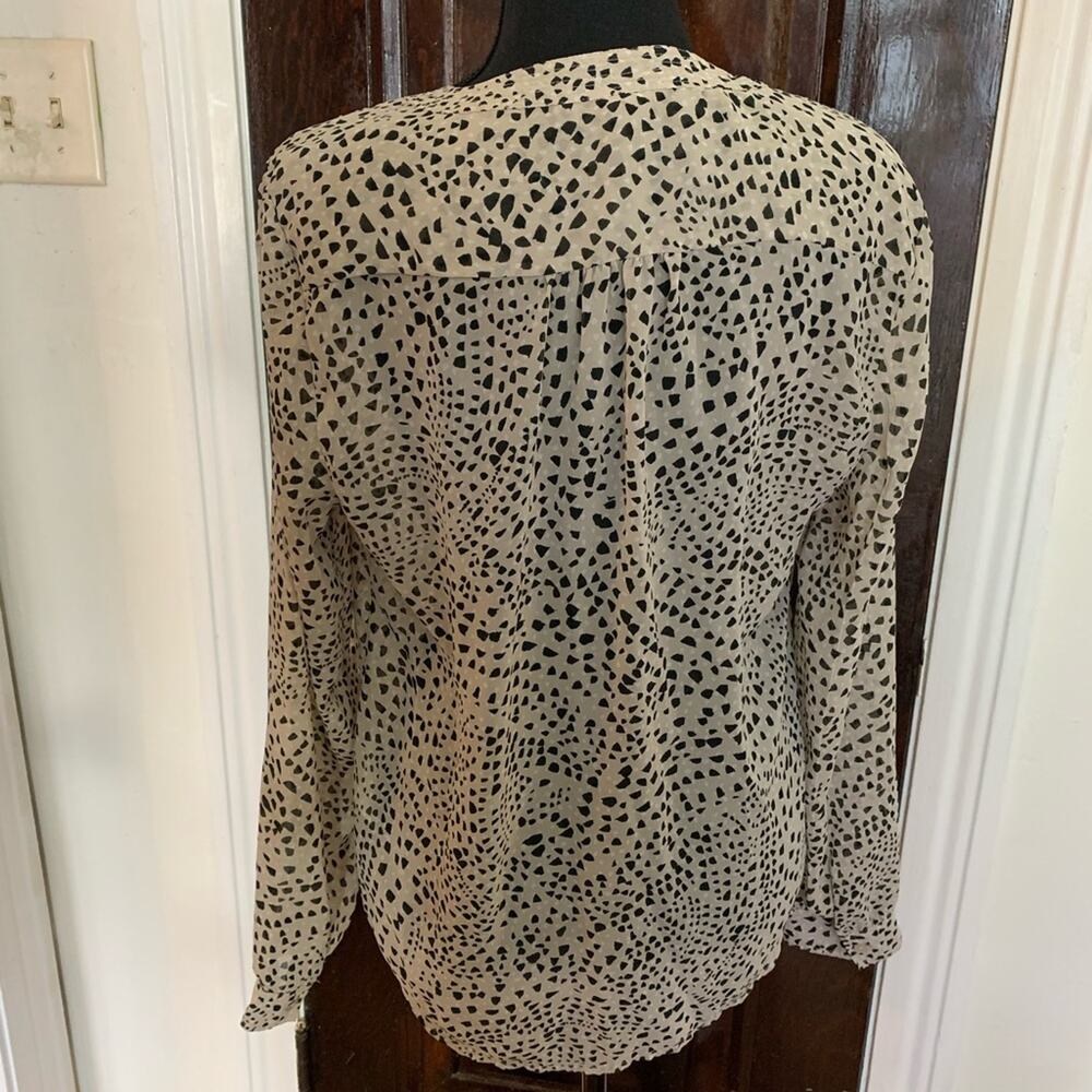 Banana Republic Sheer Popover Blouse Tunic Size Small Beige & Black - Picture 6 of 7
